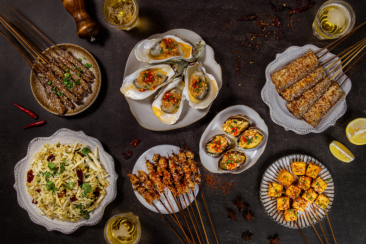 成为烧烤达人(官方正版)：探索火炙美食的艺术与乐趣