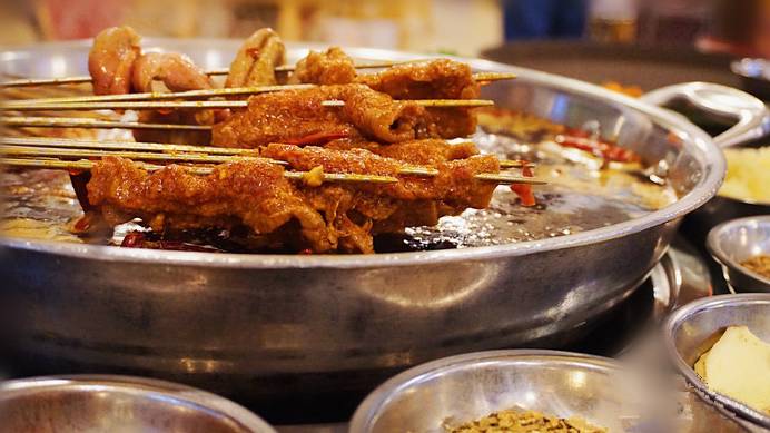 在食神之路2015：挑战美食殿堂，品味独特风味，探寻绝世料理！