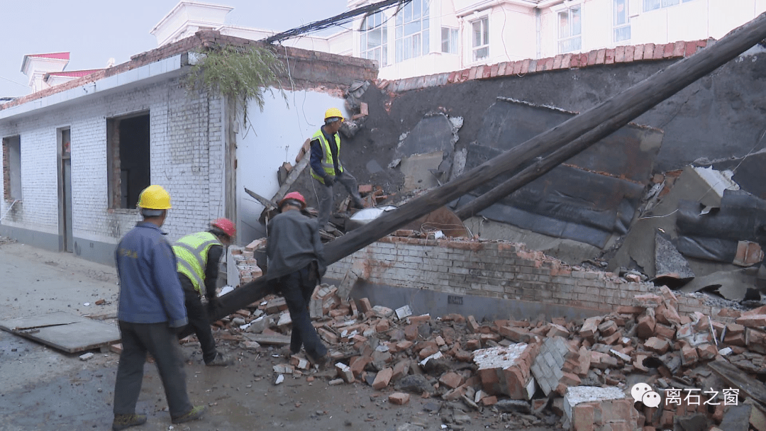 专业后室拆迁队：安全高效拆除建筑不用愁