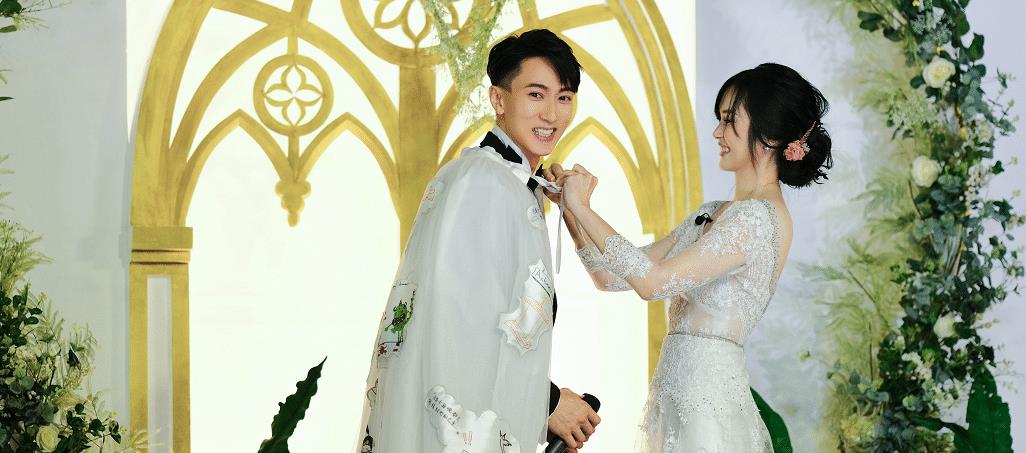 任平生的《婚前婚后》：婚姻中的挑战与变化