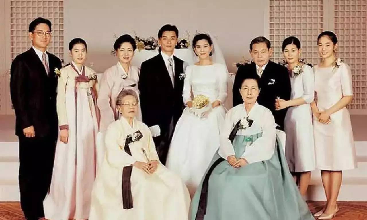 任平生的《婚前婚后》：婚姻中的挑战与变化