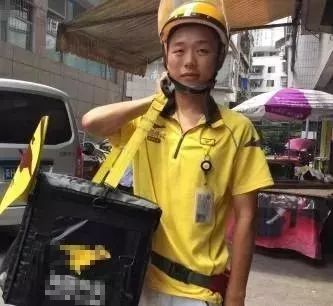 快递小哥头像：送货上门的笑容，快递小哥们的努力和责任心