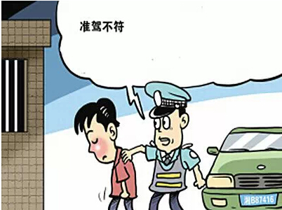 帮人占座的行为对吗？在公共场合是否应该积极援助还是应该避免？