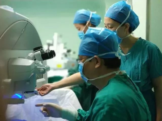 苏州眼睛激光手术哪家医院好？挑选眼科大医院，专家团队技术过硬